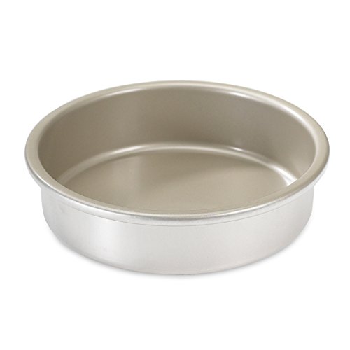 0011172469502 - NORDIC WARE NATURAL ALUMINUM NONSTICK COMMERCIAL ROUND LAYER CAKE PAN, EXTERIOR DIMENSIONS 9.63 X 9.63 X 2.5 INCHES