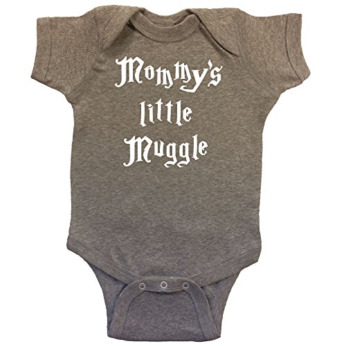 0013189804680 - OAKTEES BABY CUTE MOMMY'S LITTLE MUGGLE HP DESIGNED ONEPIECE ROMPER CREEPER WHITE PRINT (6 MONTHS, HEATHER GRAY (LIGHT))