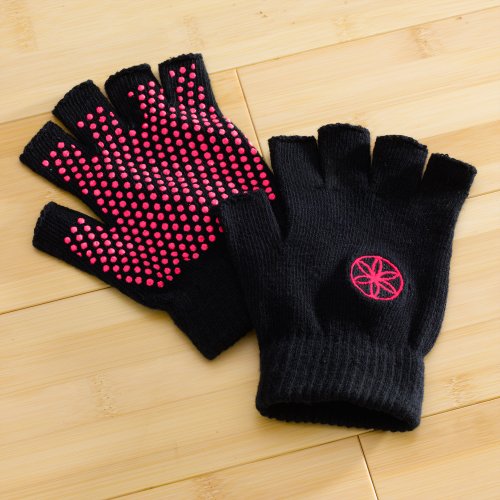 0018713571250 - GAIAM SUPER GRIPPY YOGA GLOVES WITH PINK DOTS