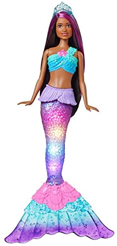 0194735024360 - BARBIE DREAMTOPIA TWINKLE LIGHTS MERMAID DOLL (12 IN, BRUNETTE) WITH WATER-ACTIVATED LIGHT-UP FEATURE AND PINK-STREAKED HAIR, GIFT FOR 3 TO 7 YEAR OLDS
