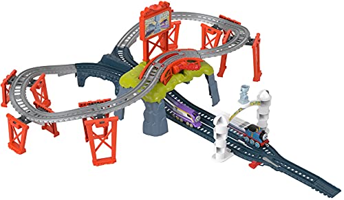 0194735043576 - THOMAS & FRIENDS RACE FOR THE SODOR CUP – THOMAS AND KANA PUSH-ALONG TRAIN AND TRACK RACE SET FOR KIDS AGES 3 YEARS AND OLDER
