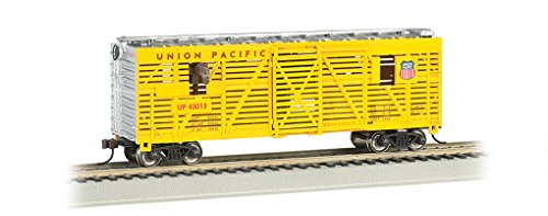 0022899197012 - BACHMANN 40' ANIMATED STOCK CAR - UNION PACIFIC WITH HORSES - HO SCALE