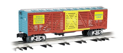 0022899474120 - WILLIAMS BY BACHMANN 40-FEET RINGLING BROS. AND BARNUM AND BAILY STOCK CAR HORSE CAR - O SCALE