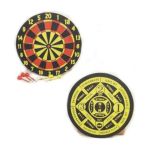 0025766217004 - CLASSIC GAMES COLLECTION TWO-SIDED DART BOARD WITH SIX TRU-FLIGHT DARTS