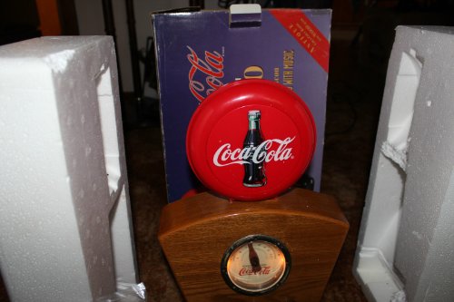 0031331283589 - COCA-COLA RADIO THE RED DISC ICON LIGHTS UP & FLASHES WITH MUSIC