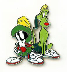 0419030159006 - WARNER BROTHERS LOONEY TUNES MARVIN THE MARTIAN AND K-9 PIN
