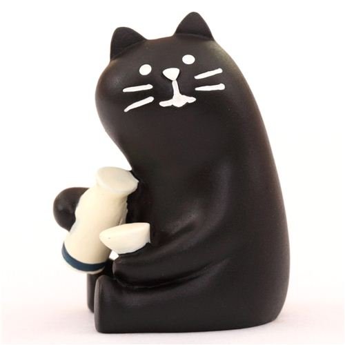 4900182007056 - CAT WITH SAKE FIGURINE FROM DECOLE JAPAN