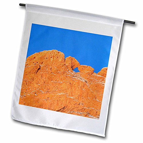 0499120010028 - BOB KANE PHOTOGRAPHY GARDEN OF THE GODS - KISSING CAMELS WITH BLUE SKY - 18 X 27 INCH GARDEN FLAG (FL_120010_2)