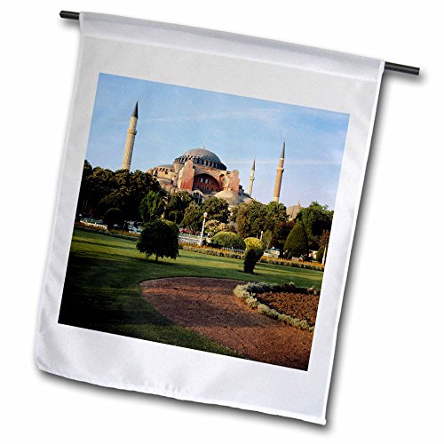 0499205519019 - DANITA DELIMONT - GARDENS - TURKEY, ISTANBUL. AYA SOPHIA MOSQUE AT DAYTIME GARDEN. - 12 X 18 INCH GARDEN FLAG (FL_205519_1)