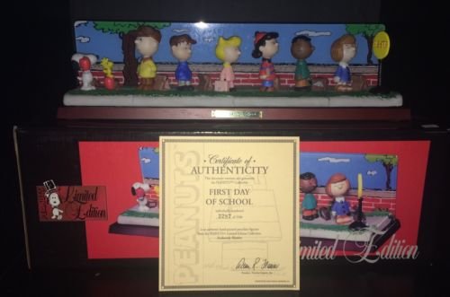 0053839066013 - PEANUTS FIRST DAY OF SCHOOL PORCELAIN FIGURINE LIMITED EDITION FLAMBRO IMPORTS