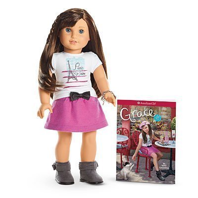 0550402637552 - AMERICAN GIRL GRACE - GRACE DOLL AND PAPERBACK BOOK - AMERICAN GIRL OF 2015