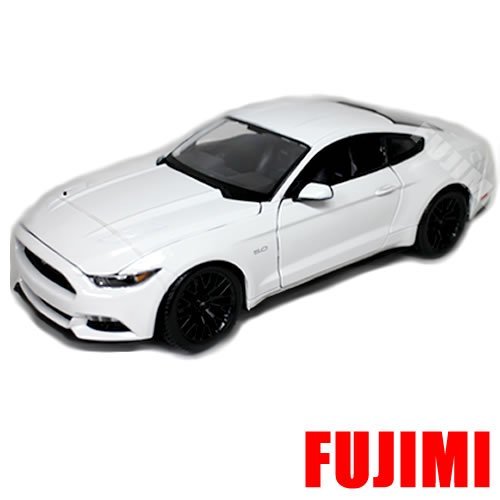 5745141056848 - 2015 FORD MUSTANG GT WHITE 1/18 MAISTO