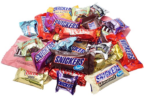 0600231739924 - CHOCOLATE ASSORTMENTS OF FAVORITE CANDY OF M&M'S, SNICKERS ALMOND PEANUT BUTTER, MILKYWAY, TWIX (5 LBS) BULK OF SNACKS. PERFECT FOR THE OFFICE, HALLOWEEN TRICK OR TREAT GIFT BASKETS STUFFERS