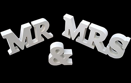 0608667561447 - GENERIC MR AND MRS WOODEN LETTERS WEDDING DECORATION/PRESENT