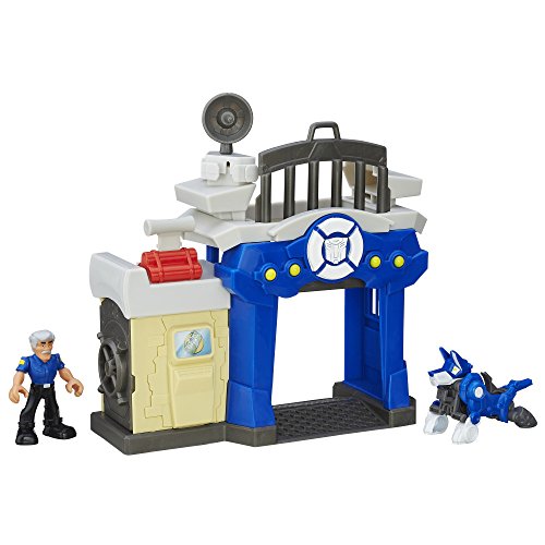 0630509377664 - PLAYSKOOL HEROES TRANSFORMERS RESCUE BOTS GRIFFIN ROCK POLICE STATION
