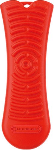0630870017770 - LE CREUSET SILICONE COOL TOOL HANDLE SLEEVE, CHERRY