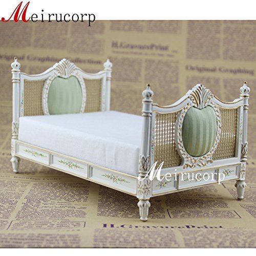 6935452201467 - DOLLHOUSE FINE 1:12 SCALE MINIATURE FURNITURE GRAND PAINTED EUROPEAN STYLE BED