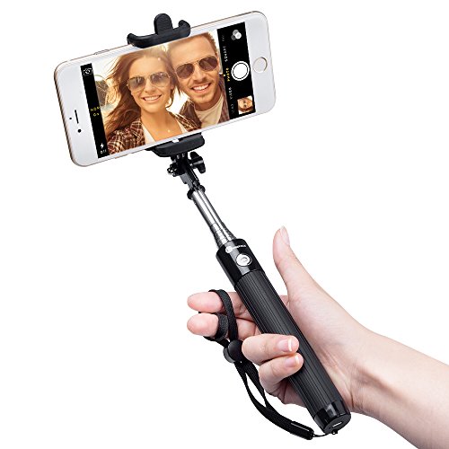 6954309981642 - TAOTRONICS SELFIE STICK WITH BUILT-IN REMOTE SHUTTER (BLUETOOTH PAIRING, 31-INCH EXTENDABLE ARM, 270-DEGREE ROTATION, ADJUSTABLE PHONE HOLDER, POCKET-SIZE - IOS & ANDROID)