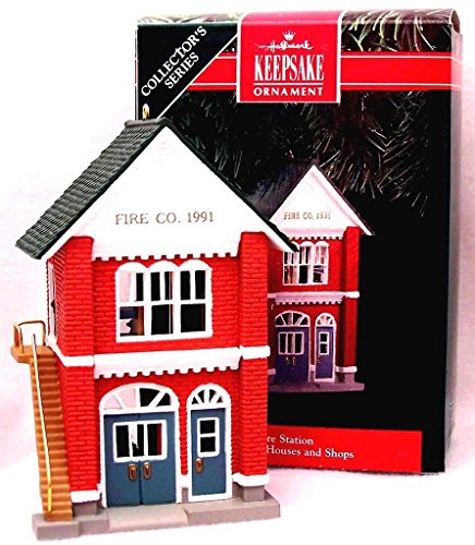 0070000027505 - FIRE STATION NOSTALGIC HOUSES & SHOPS 8TH IN SERIES 1991 HALLMARK ORNAMENT QX4139