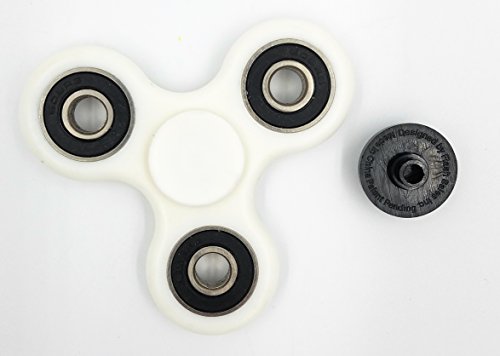 0703168298578 - TRI STAR SPINNER WITH CONNECTOR IN WHITE