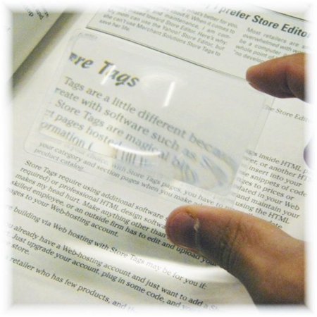 0706569012569 - CREDIT CARD MAGNIFIER 3 1 2 X 2 POWER 2X