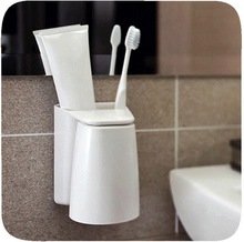 7083551931415 - CREATIVE MAGNETIC TOOTH MUG 3 COLORS WASH GARGLE SUIT WASH CUP 2 IN 1 TOOTHBRUSH HOLDER SET PORTA ESCOVA DENTE