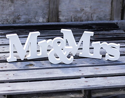 0714532442473 - GENERIC MR AND MRS WOODEN LETTERS WEDDING DECORATION/PRESENT