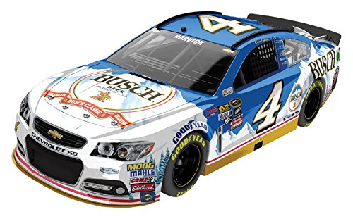 0716080183112 - LIONEL RACING KEVIN HARVICK #4 BUSCH BEER 2016 CHEVROLET SS NASCAR DIECAST CAR (1:24 SCALE)