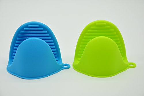 0717080641091 - SILICONE POT HOLDER, OVEN MINI MITT SET OF 2, COOKING PINCH GRIPS,ASSORTED COLORS