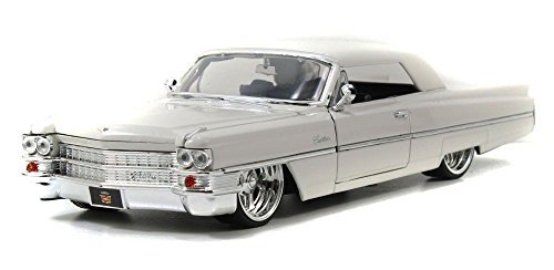 0736983504166 - NEW 1:24 DISPLAY BIG TIME MUSCLE - 1963 WHITE CADILLAC DIECAST MODEL CAR BY JADA TOYS