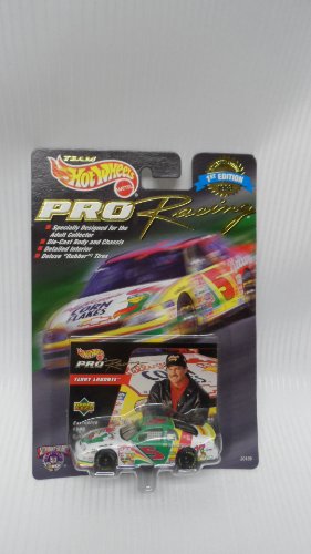 0074299201394 - 1998 TEAM HOT WHEELS PRO RACING PREVIEW EDITION TERRY LABONTE KELLOGG'S CHEVROLET MONTE CARLO RED/YELLOW #5