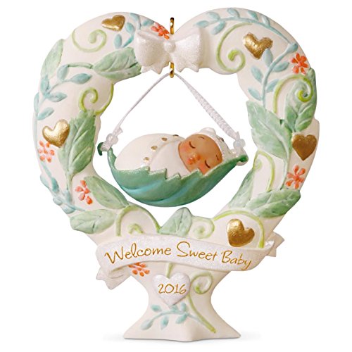 0763795099078 - HALLMARK 2016 CHRISTMAS ORNAMENTS BABY'S FIRST CHRISTMAS HEART-SHAPED BABY SWING ORNAMENT