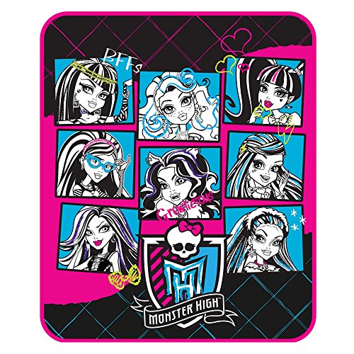 7662558268955 - MATTEL MICRORASCHEL THROW, 46-INCH BY 60-INCH, MONSTER HIGH GHOUL GROUP