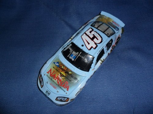 0781317461684 - 2005 NASCAR ACTION RACING COLLECTABLES . . . KYLE PETTY #45 GEORGIA PACIFIC / NARNIA DODGE CHARGER 1/24 DIECAST . . . LIMITED EDITION 1 OF 2,160