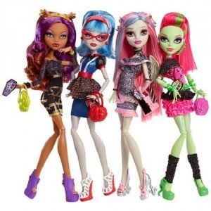 0783318476278 - MONSTER HIGH GHOULS NIGHT OUT 4 PACK - ROCHELLE GOYLE, CLAWDEEN WOLF, GHOULIA YELPS, VENUS MCFLYTRAP BY MATTEL