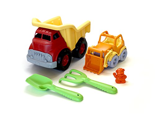 0816409011765 - GREEN TOYS SAND & WATER PLAY DUMP TRUCK WITH SCOOPER