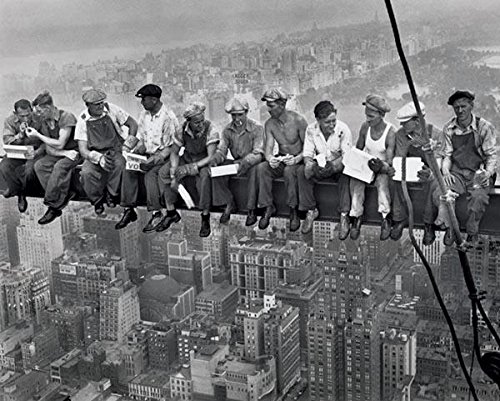 0820103554503 - NEW YORK. LUNCH ATOP A SKYSCRAPER. PHOTOGRAPH TAKEN IN 1932 BY CHARLES C. EBBETS 16 X 20. PRINT.