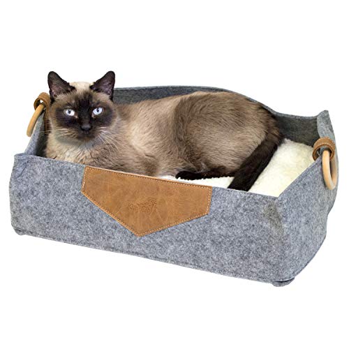 0083985100682 - KITTY CITY FELT LOUNGE SLEEPER BED, WARM AND COZY CAT BED, GRAY