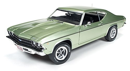8493980072280 - 1969 CHEVROLET CHEVELLE COPO 427 FROST GREEN LIMITED EDITION TO 1002PC 1/18 BY AUTOWORLD AMM1054