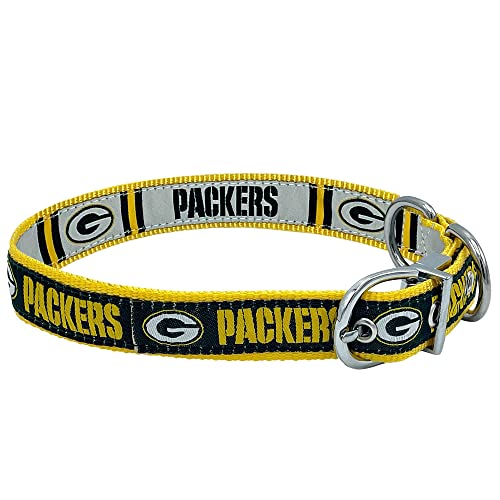 0849790120952 - GREEN BAY PACKERS REVERSIBLE NFL DOG COLLAR, LARGE. PREMIUM HOME & AWAY TWO-SIDED PET COLLAR ADJUSTABLE WITH METAL BUCKLE. YOUR FAVORITE NFL FOOTBALL TEAM WITH UNIQUE DESIGN ON EACH SIDE! DOGS/CATS