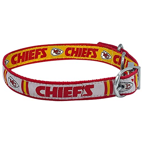 0849790120976 - KANSAS CITY CHIEFS REVERSIBLE NFL DOG COLLAR, LARGE. PREMIUM HOME & AWAY TWO-SIDED PET COLLAR ADJUSTABLE WITH METAL BUCKLE. YOUR FAVORITE NFL FOOTBALL TEAM WITH UNIQUE DESIGN ON EACH SIDE! DOGS/CATS