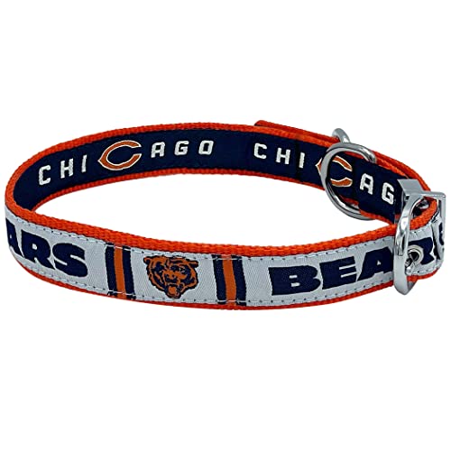 0849790121003 - CHICAGO BEARS REVERSIBLE NFL DOG COLLAR, MEDIUM. PREMIUM HOME & AWAY 2-SIDED PET COLLAR ADJUSTABLE WITH METAL BUCKLE. YOUR FAVORITE NFL FOOTBALL TEAM WITH UNIQUE DESIGN ON EACH SIDE! FOR DOGS & CATS
