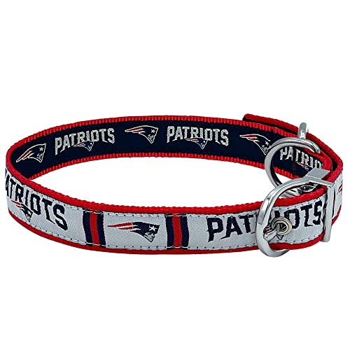 0849790121058 - NEW ENGLAND PATRIOTS REVERSIBLE NFL DOG COLLAR, LARGE. PREMIUM HOME & AWAY 2-SIDED PET COLLAR ADJUSTABLE WITH METAL BUCKLE. YOUR FAVORITE NFL FOOTBALL TEAM WITH UNIQUE DESIGN ON EACH SIDE! DOGS/CATS