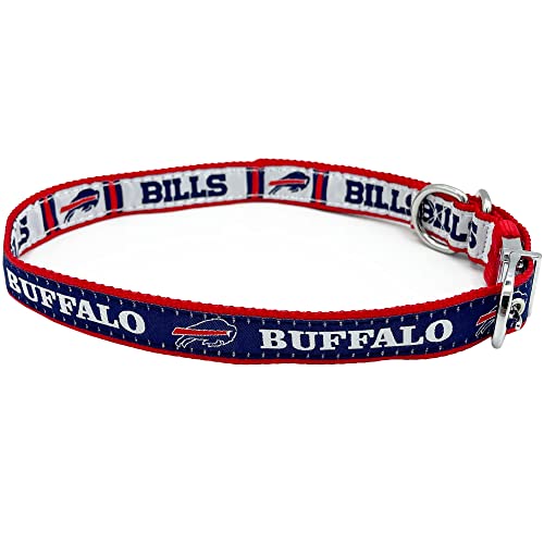 0849790121065 - BUFFALO BILLS REVERSIBLE NFL DOG COLLAR, MEDIUM. PREMIUM HOME & AWAY 2-SIDED PET COLLAR ADJUSTABLE WITH METAL BUCKLE. YOUR FAVORITE NFL FOOTBALL TEAM WITH UNIQUE DESIGN ON EACH SIDE! FOR DOGS & CATS