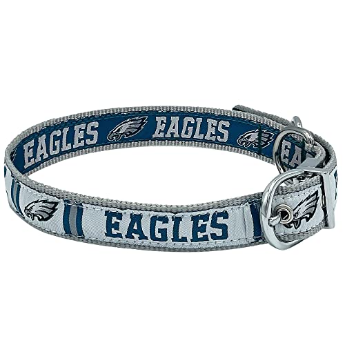 0849790121096 - PHILADELPHIA EAGLES REVERSIBLE NFL DOG COLLAR, LARGE. PREMIUM HOME & AWAY 2-SIDED PET COLLAR ADJUSTABLE WITH METAL BUCKLE. YOUR FAVORITE NFL FOOTBALL TEAM WITH UNIQUE DESIGN ON EACH SIDE! DOGS/CATS