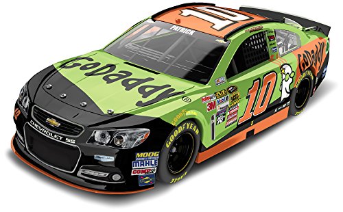 0886154078122 - LIONEL RACING C105821GDDP DANICA PATRICK #10 GODADDY 2015 CHEVY SS 1:24 SCALE ARC HOTO OFFICIAL NASCAR DIECAST CAR
