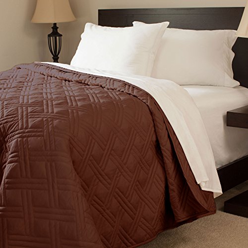 0886511418769 - LAVISH HOME QUILT. SOLID COLOR CHOCOLATE TWIN BED QUILT 66-40-T-C