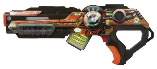 0899998172659 - LIGHT STRIKE ASSAULT STRIKER WITH MINI TARGET (G.A.R.- 023) BY WOW WEE