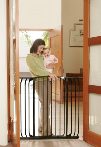 9312742319113 - DREAMBABY X/TALL AND WIDE MADISON SWING GATE