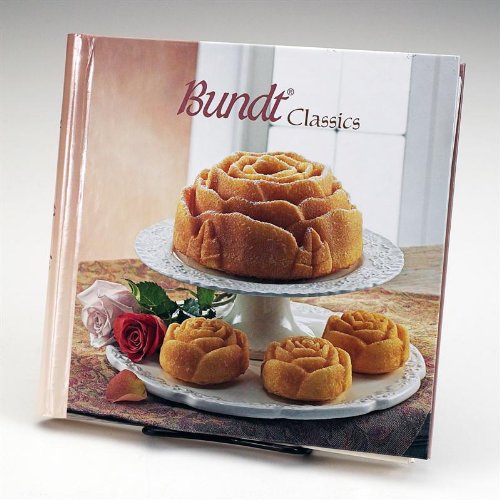 9780974460512 - NORDIC WARE HARD COVER BUNDT COOKBOOK WITH 150 RECIPES